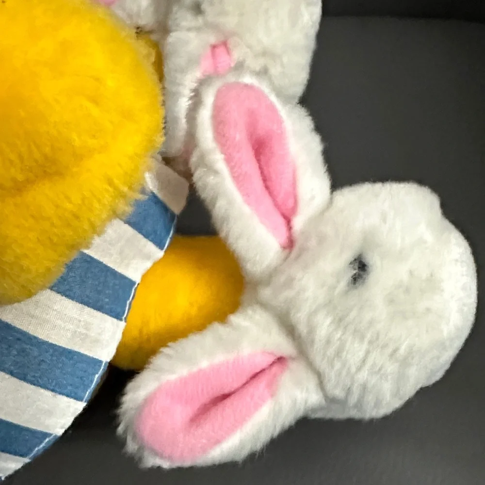 Playful Cat Plush Toy - Yellow and White